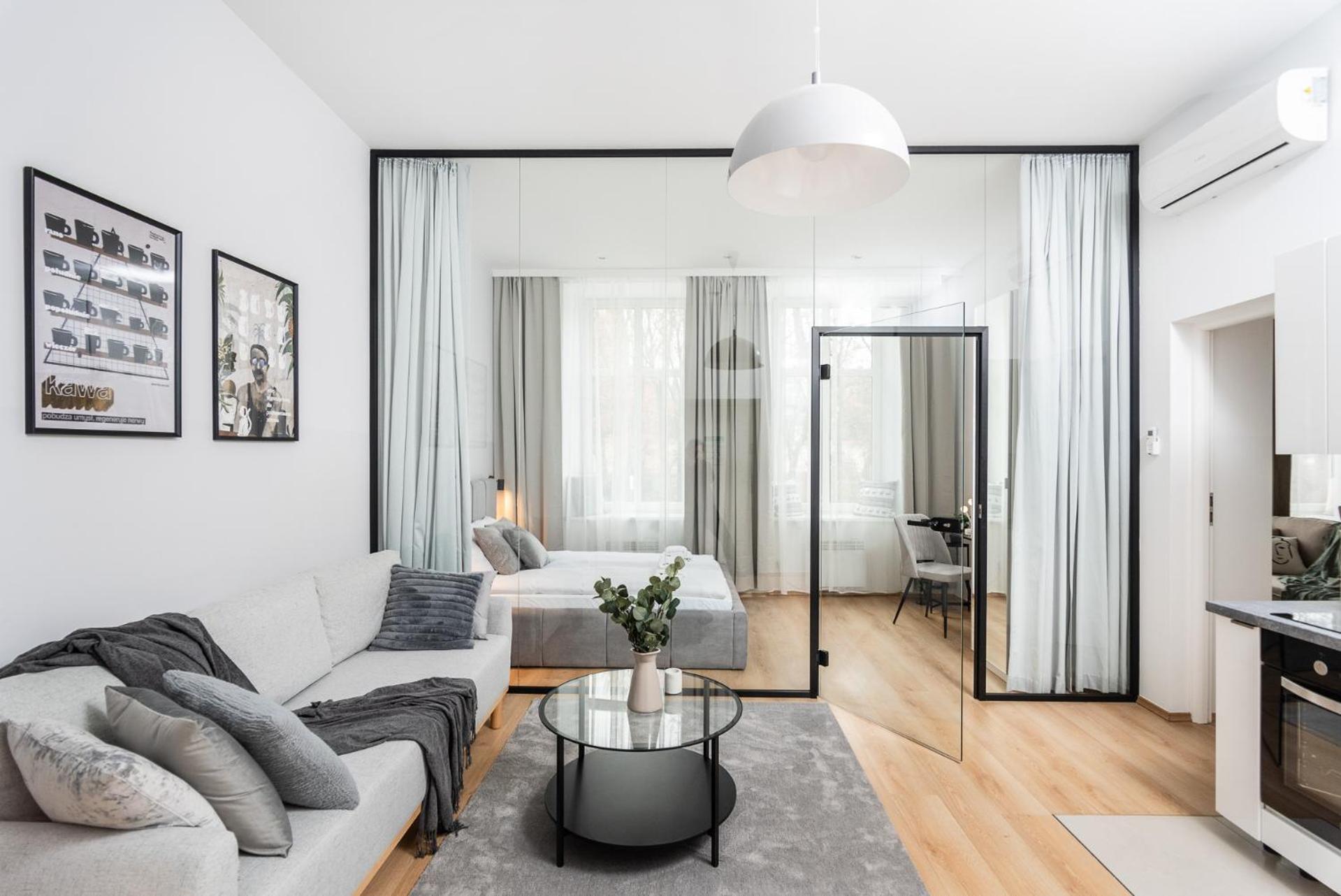 Modern Centrally Located Apartments - By Upstairs Krakau Exterior foto