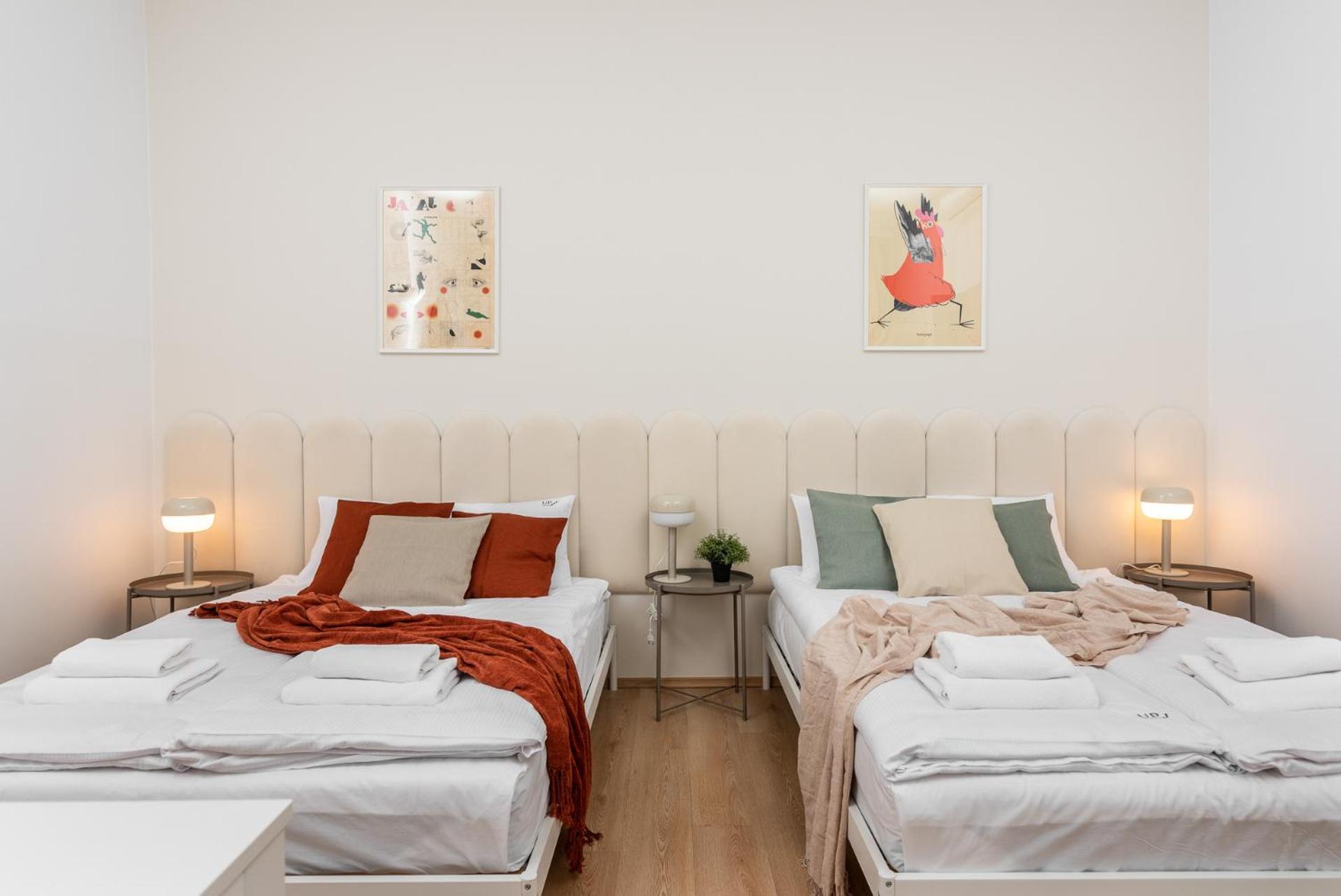 Modern Centrally Located Apartments - By Upstairs Krakau Exterior foto